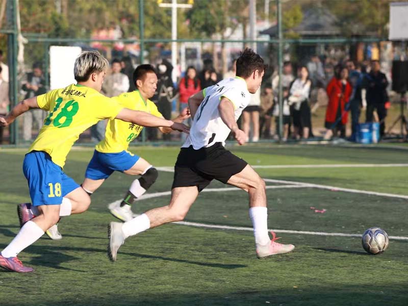 葵新俱乐部球员合影